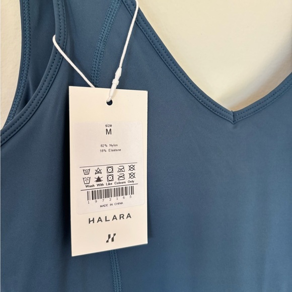 NWT HALARA Women's Athletic Dress with Shorts Size M - Picture 5 of 7